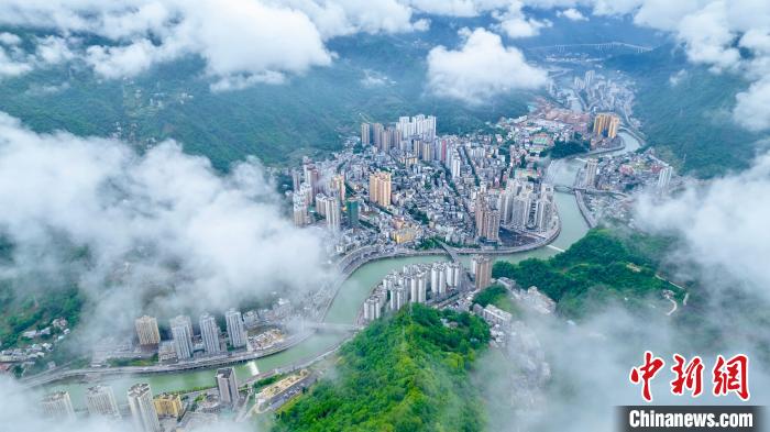 “重庆最北县”打造渝川陕毗邻地区综合交通枢纽